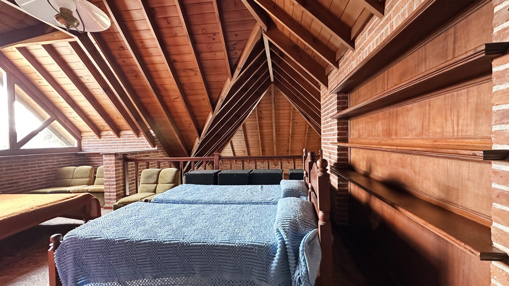 Casa en alquiler en Pinamar Zona Iglesia 