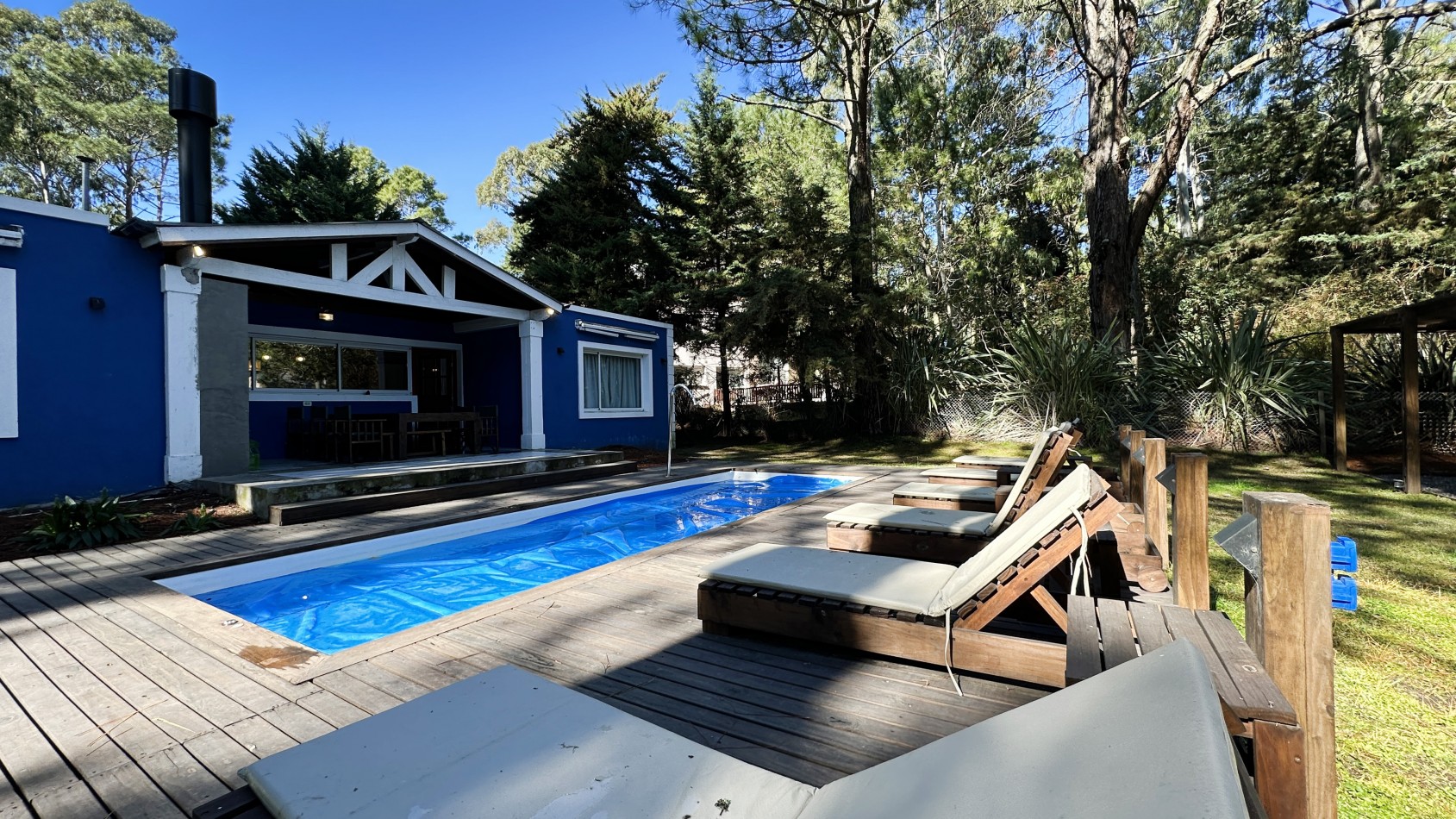 Casa en Alquiler Carilo Con Pileta