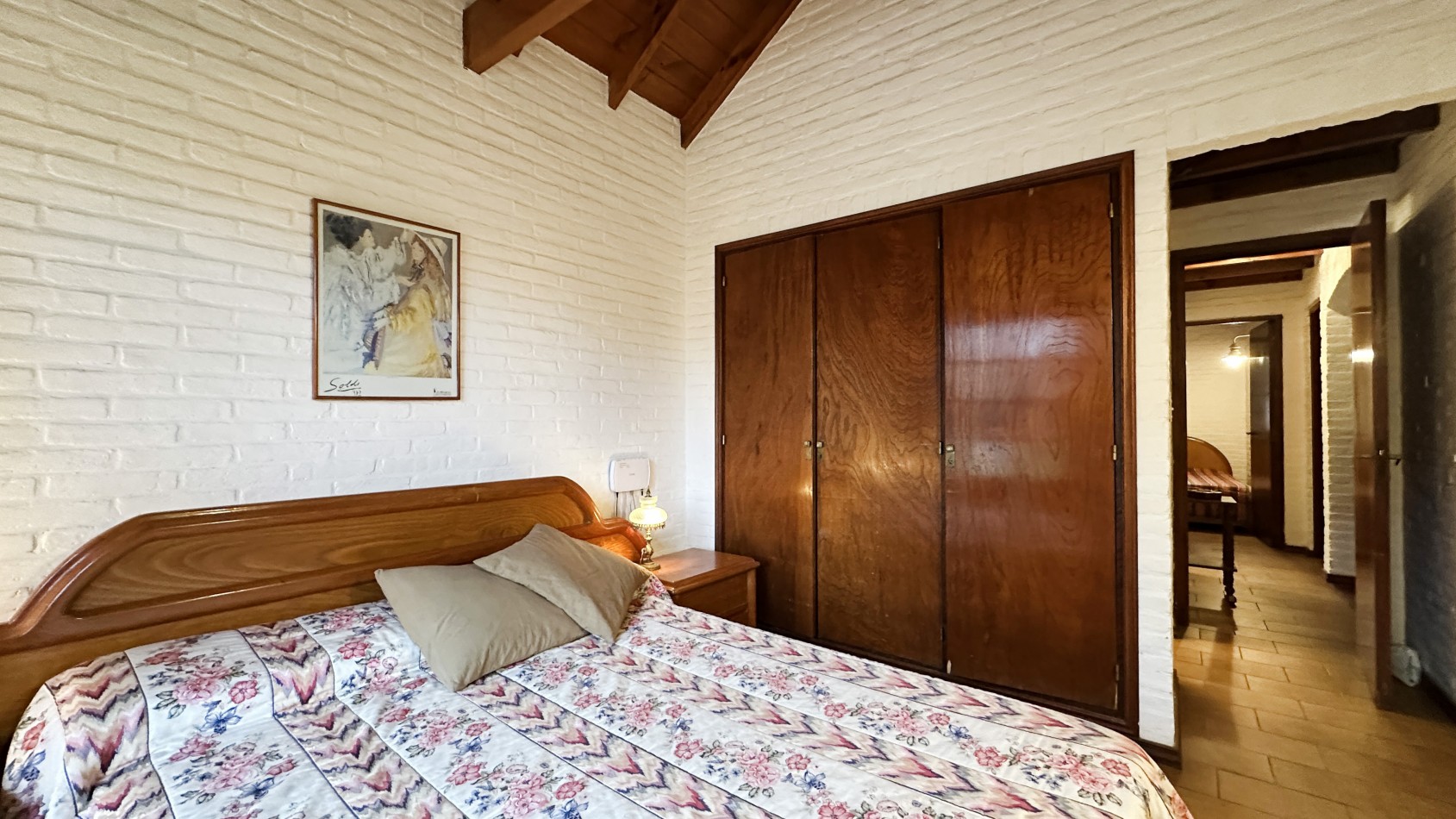 Casa en alquiler Pinamar - Zona Iglesia 