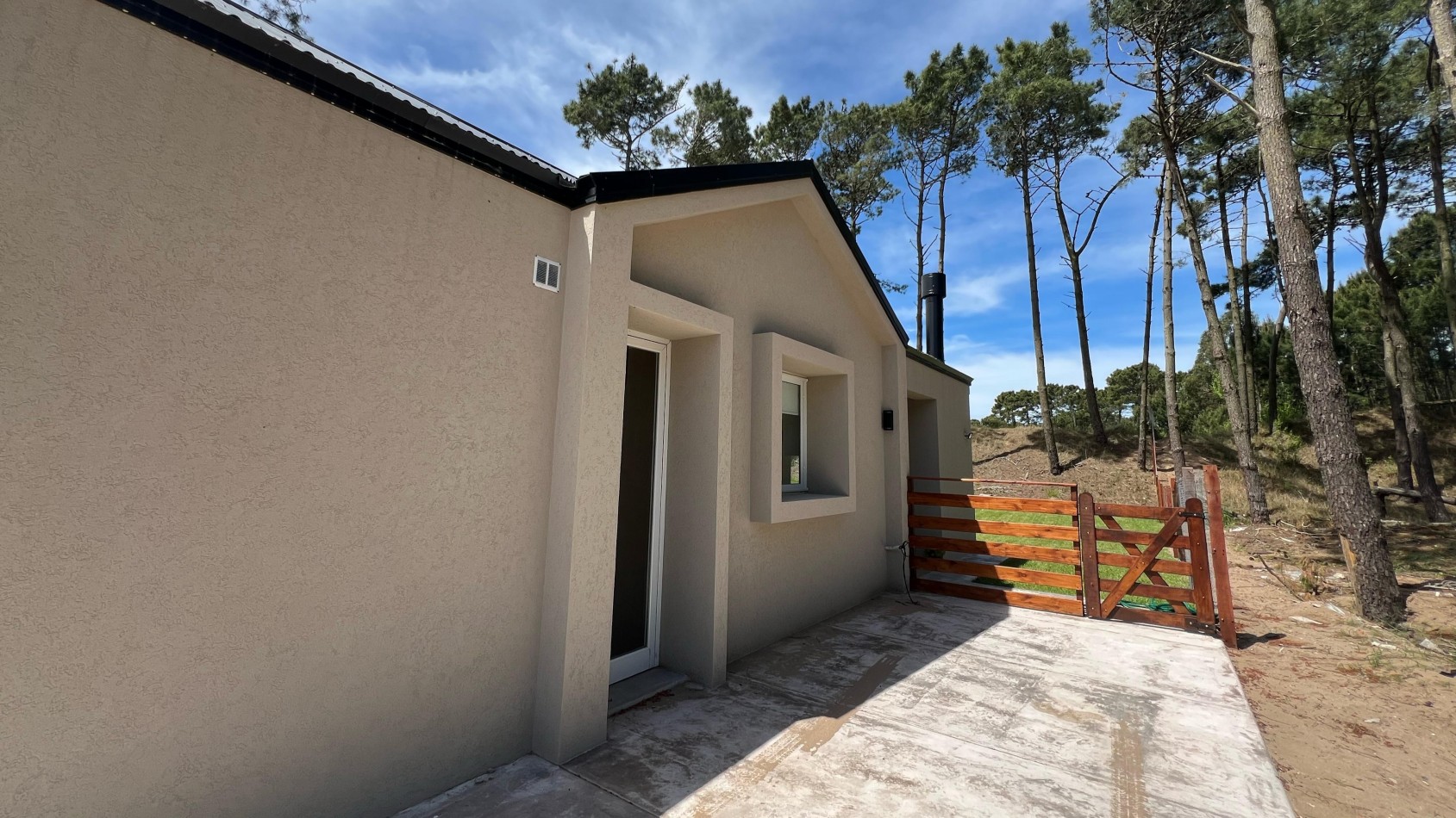 Casa en alquiler Pinamar Zona Alamos