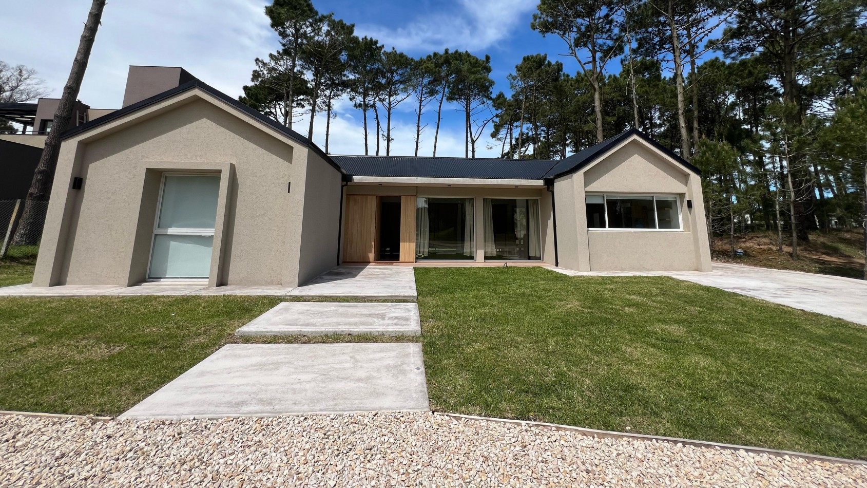 Casa en alquiler Pinamar Zona Alamos