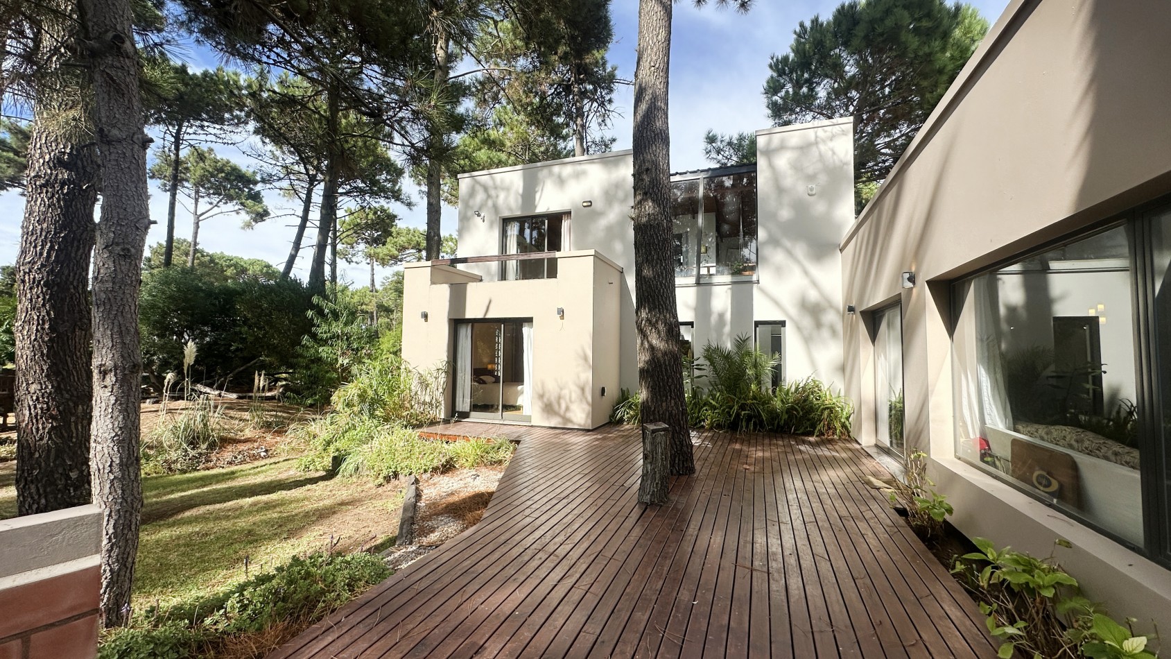 Casa en Venta en Pinamar Norte Zona Alamos