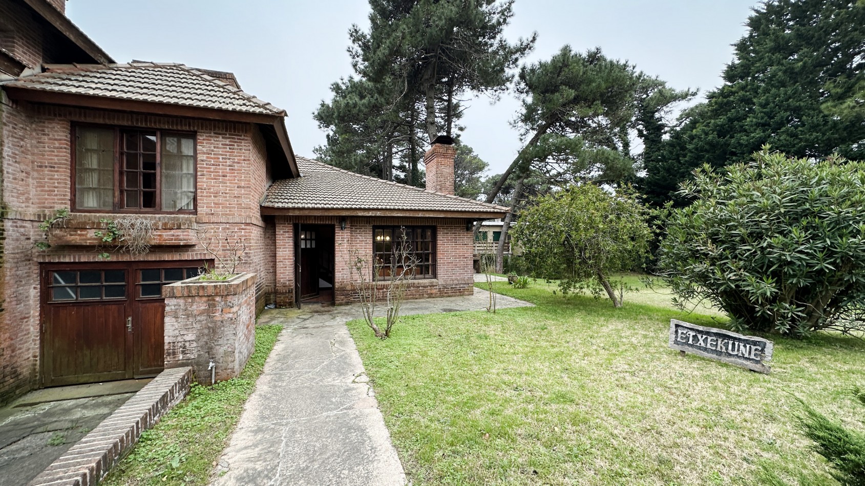 Casa en venta en Pinamar - Zona Golf Viejo