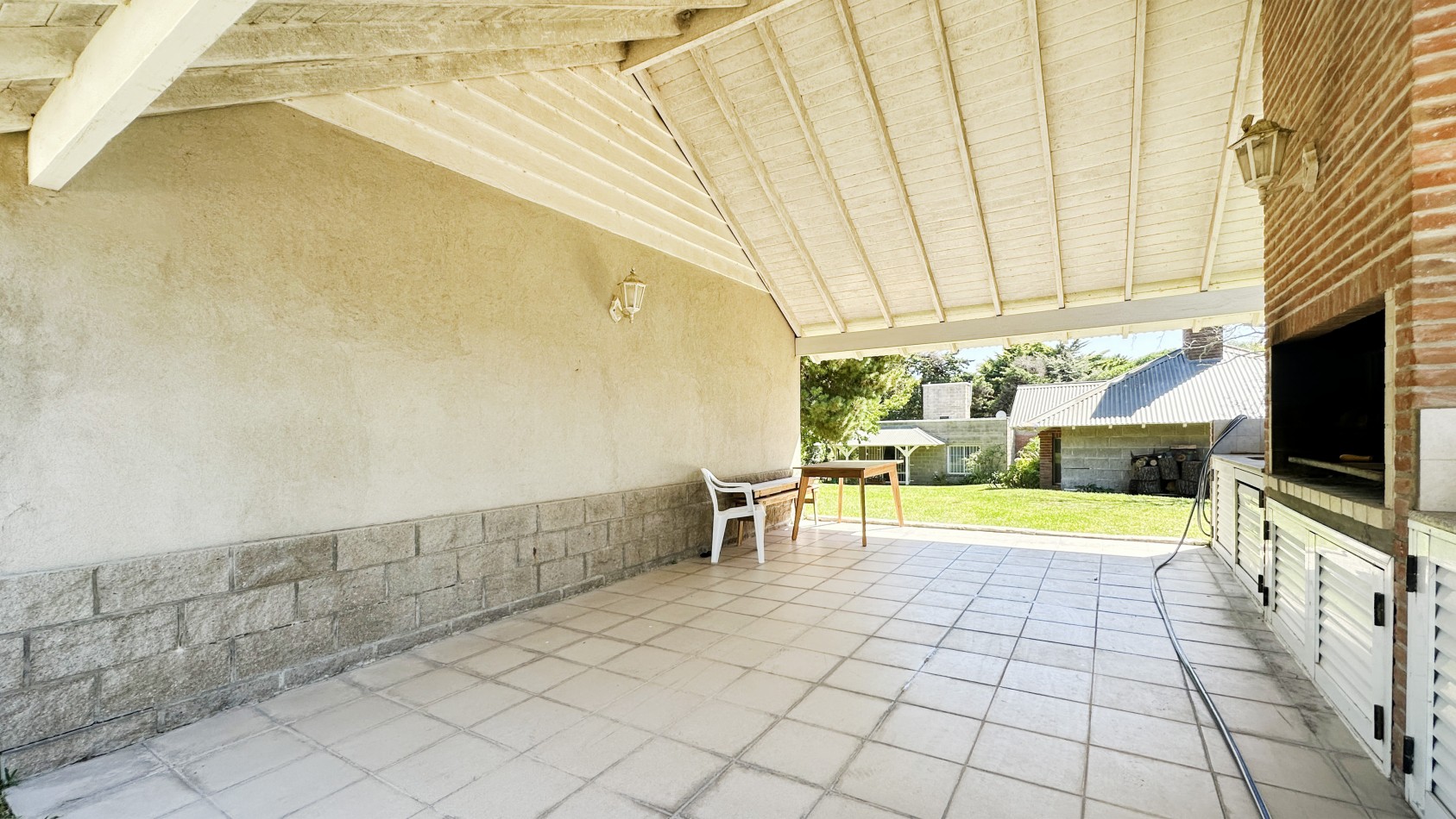 Casa en venta en Pinamar - Zona Centro Playa