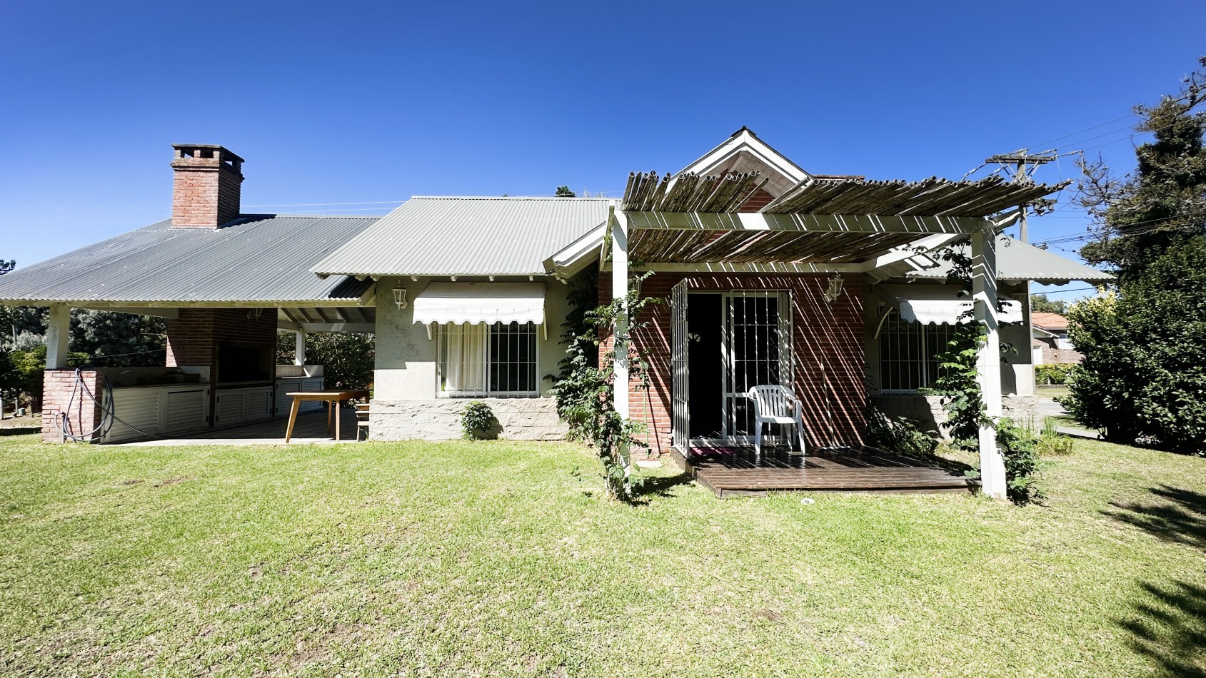 Casa en venta en Pinamar - Zona Centro Playa