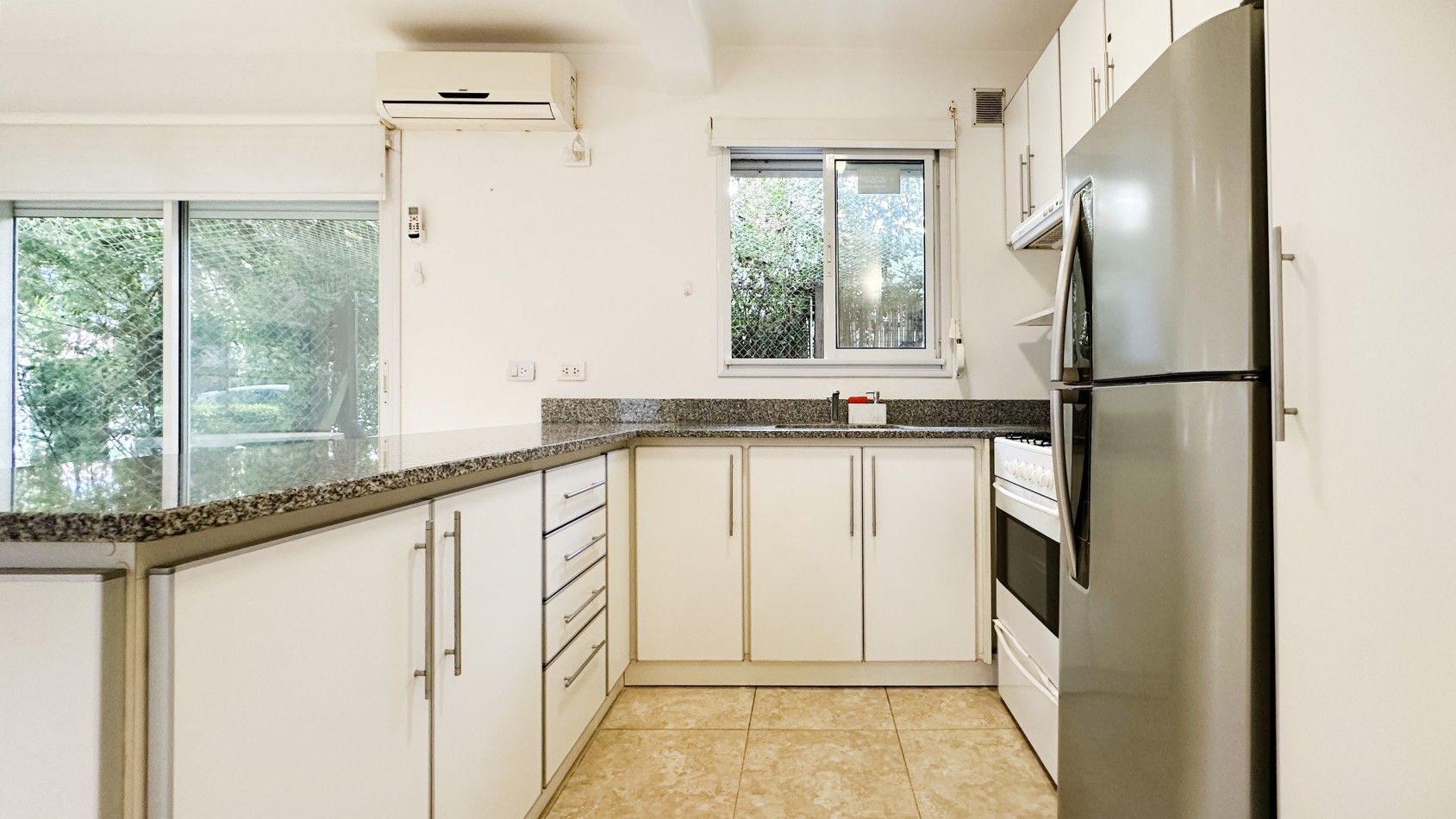 Departamento en venta en Pinamar - Zona Centro