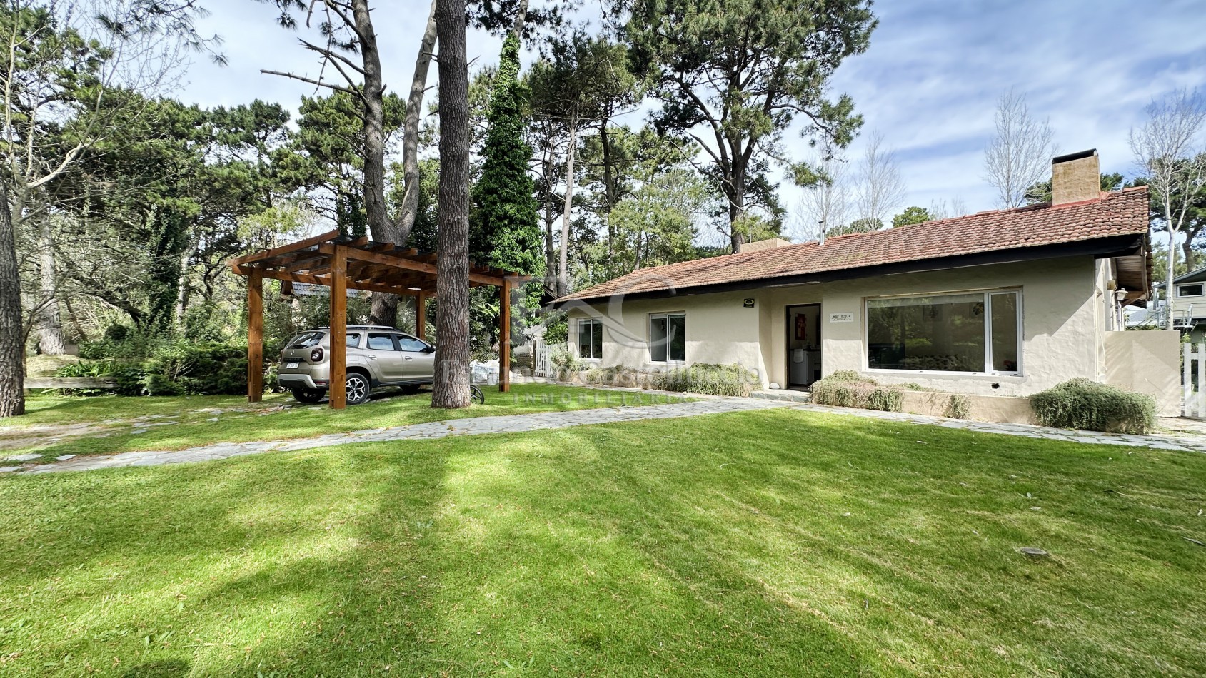 Casa en alquiler Carilo 