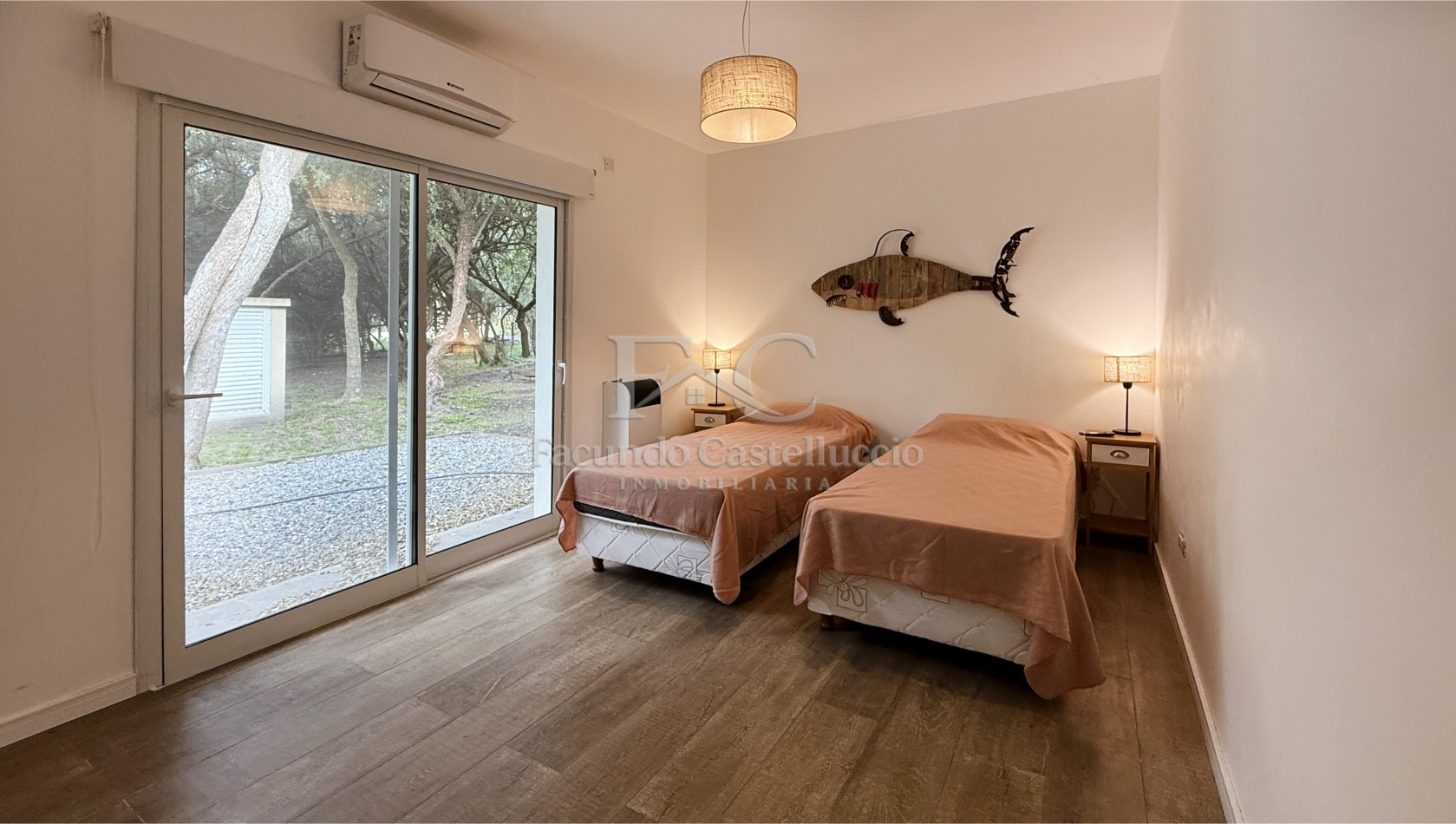 Casa en alquiler Pinamar Zona Chacras El Rosario