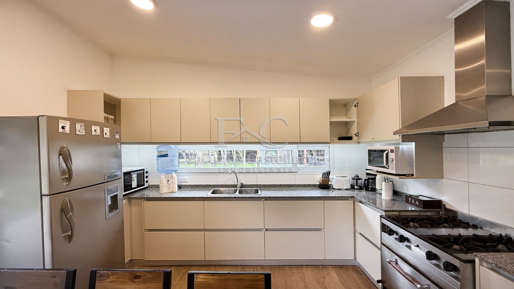 Casa en alquiler Pinamar Zona Chacras El Rosario