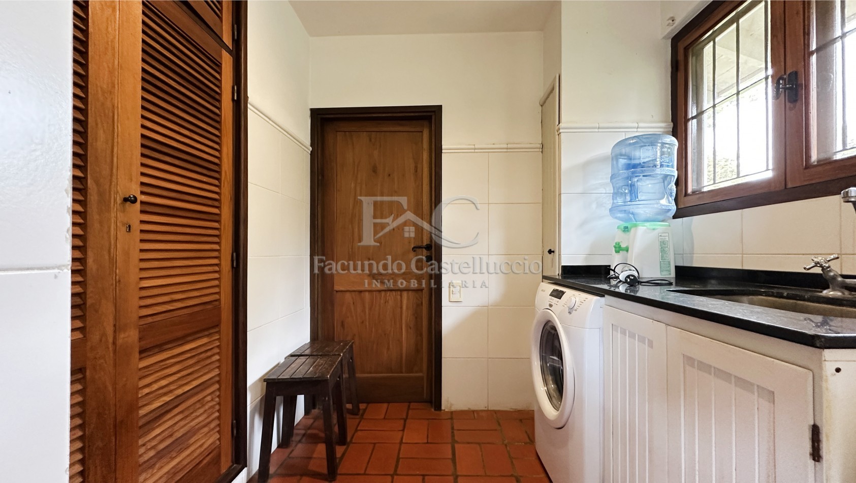 Casa en alquiler Pinamar Zona Lasalle