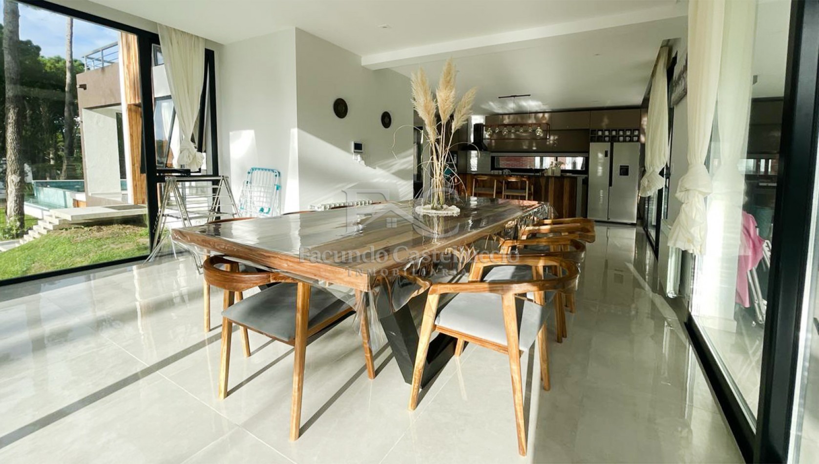 Casa en alquiler Pinamar Zona Alamos