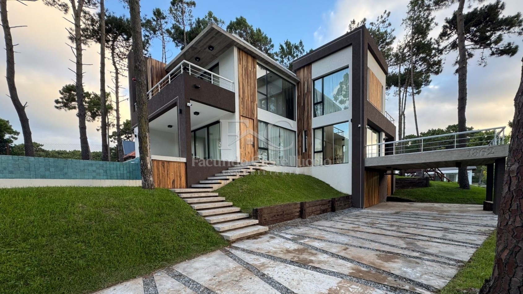 Casa en alquiler Pinamar Zona Alamos