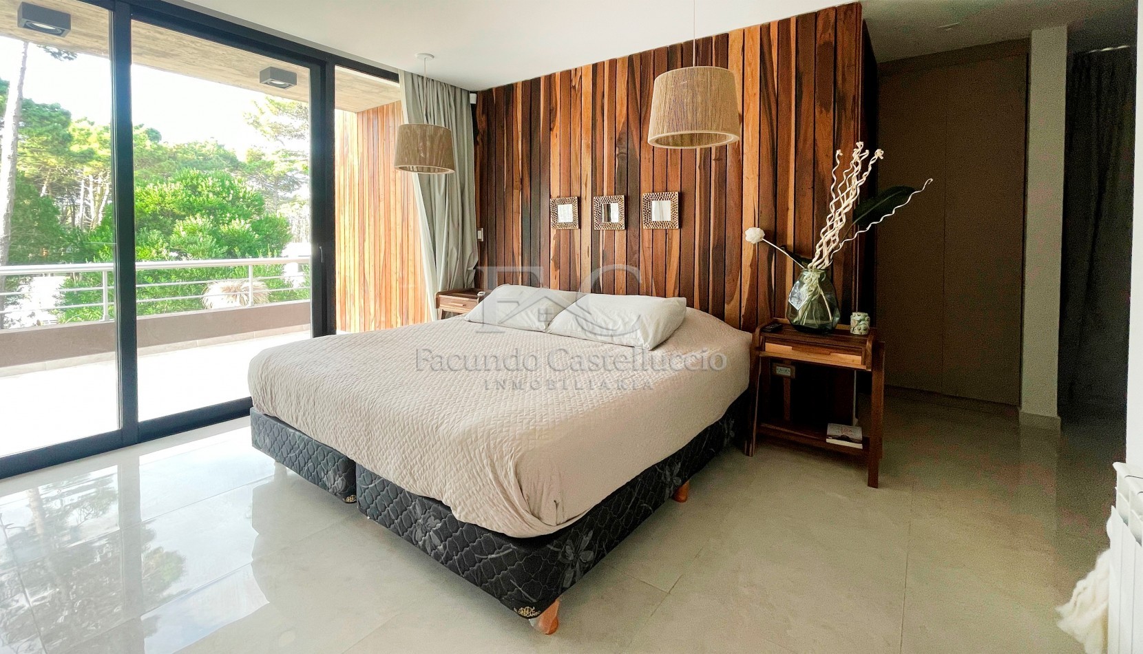 Casa en alquiler Pinamar Zona Alamos