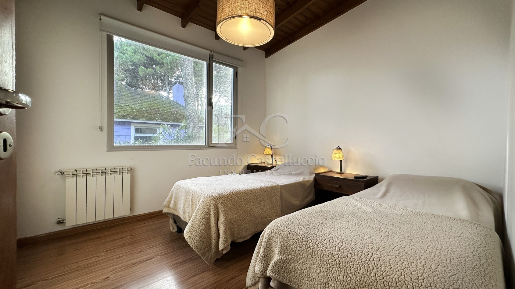 Casa en alquiler Pinamar Zona Nayades