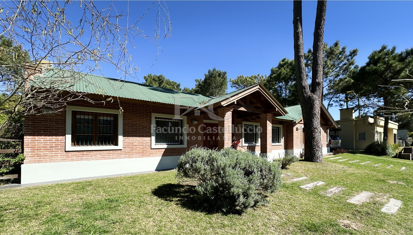 Casa en alquiler Pinamar Alamos II