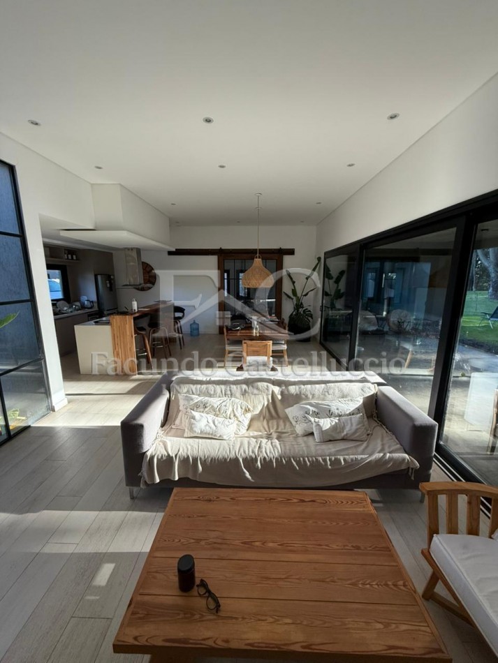 Casa en Alquiler Pinamar La Herradura