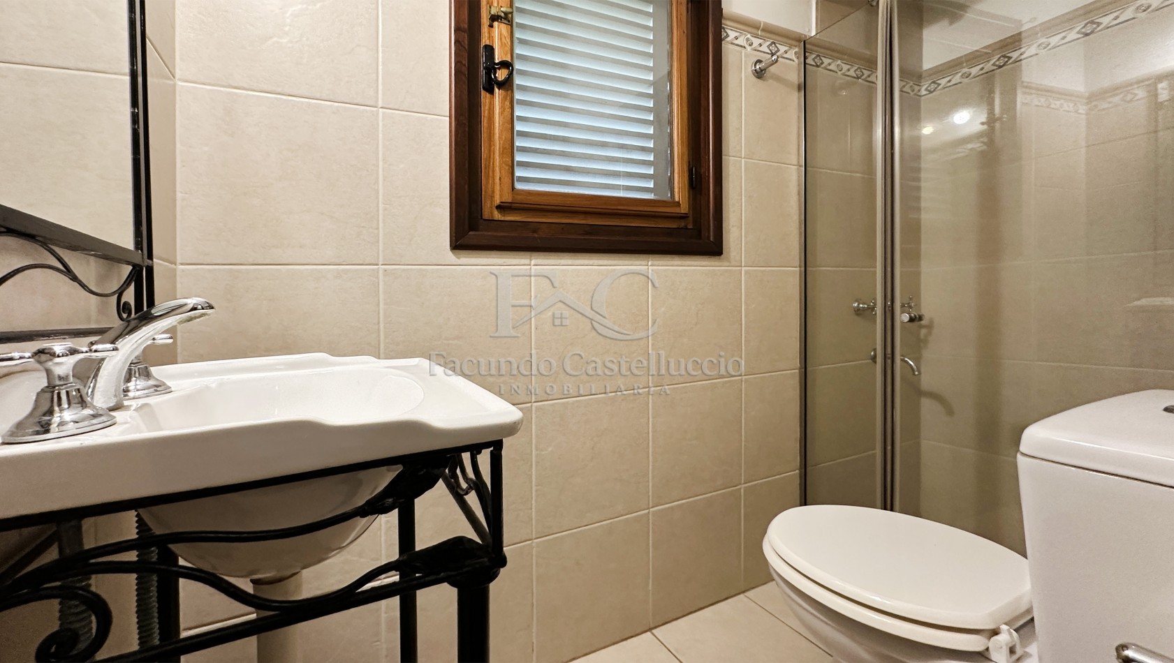 Casa en alquiler Pinamar Zona Lasalle