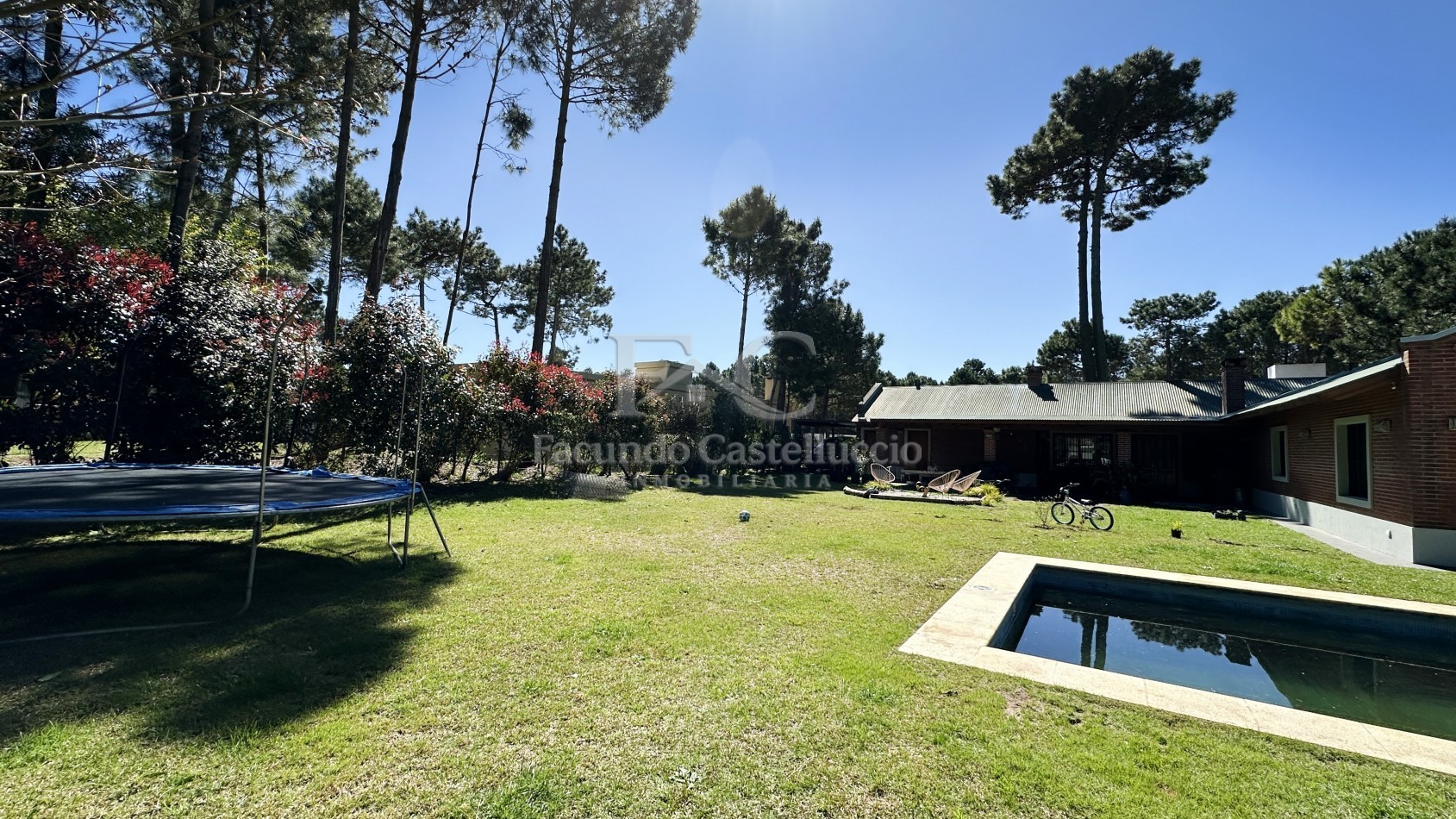 Casa en alquiler Pinamar Alamos II