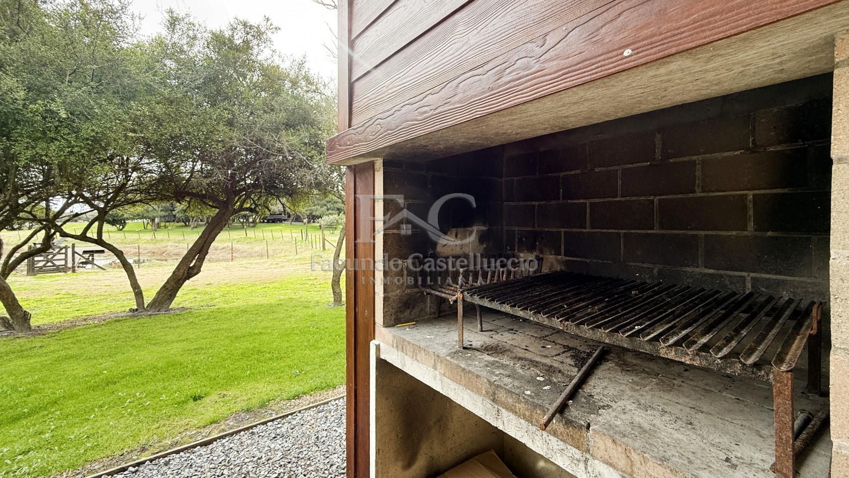 Casa en alquiler Pinamar Zona Chacras El Rosario