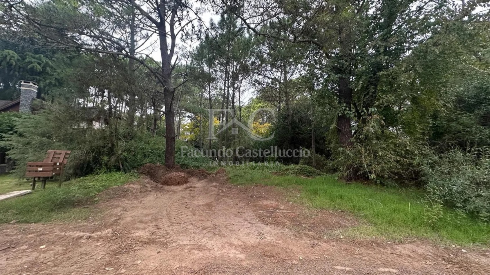 Venta de Lote en Carilo