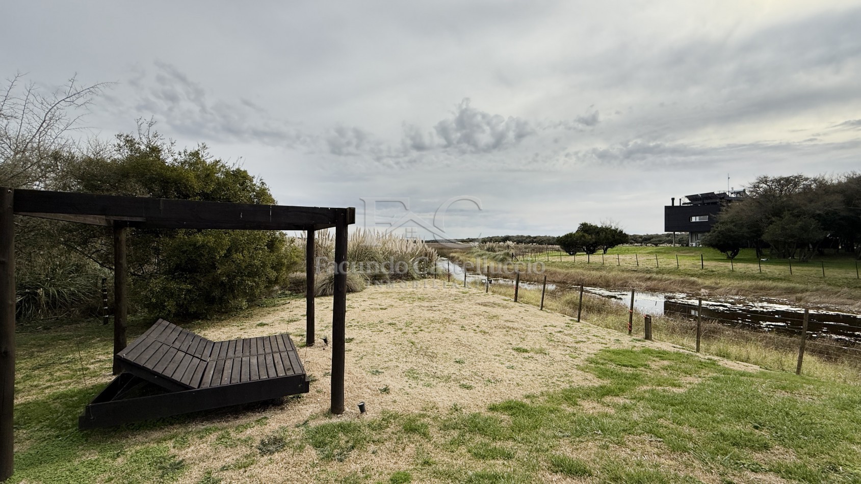 Casa en alquiler Pinamar Zona Chacras El Rosario