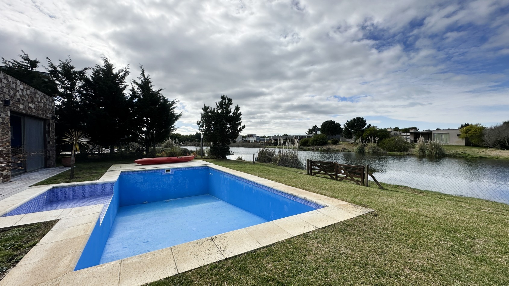 Casa en alquiler Pinamar Costa Esmeralda