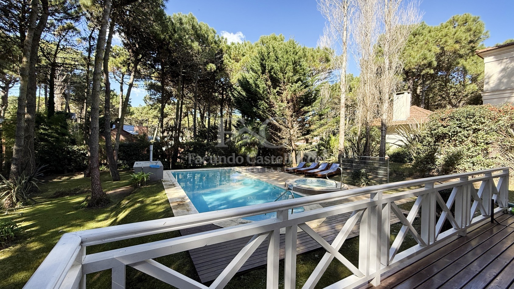 Casa en alquiler Pinamar Zona Norte Tennis