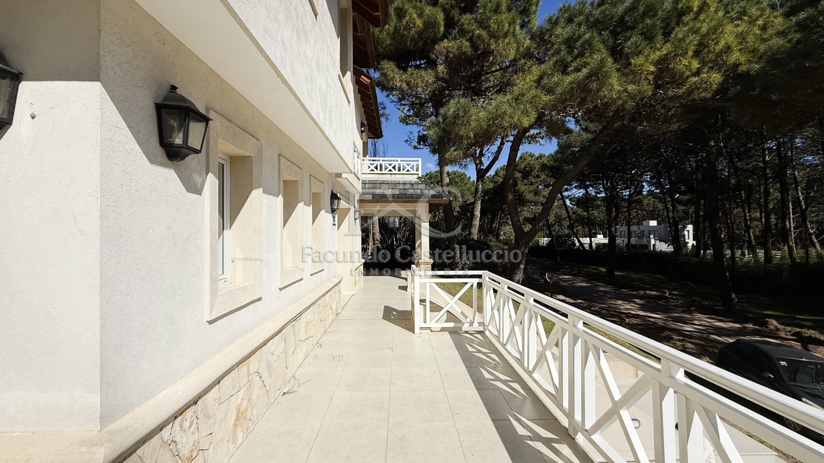 Casa en alquiler Pinamar Zona Norte Tennis