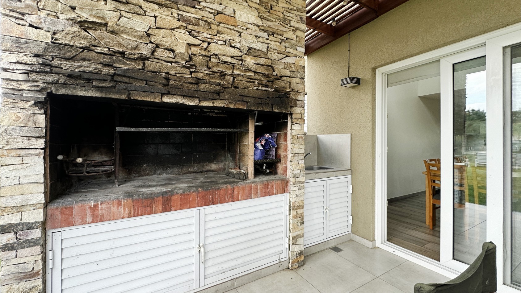 Casa en alquiler Pinamar Zona Alamos