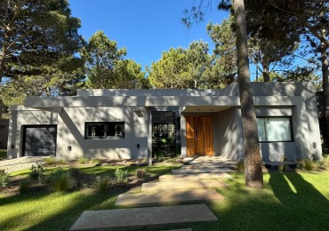 Casa en Alquiler Pinamar La Herradura